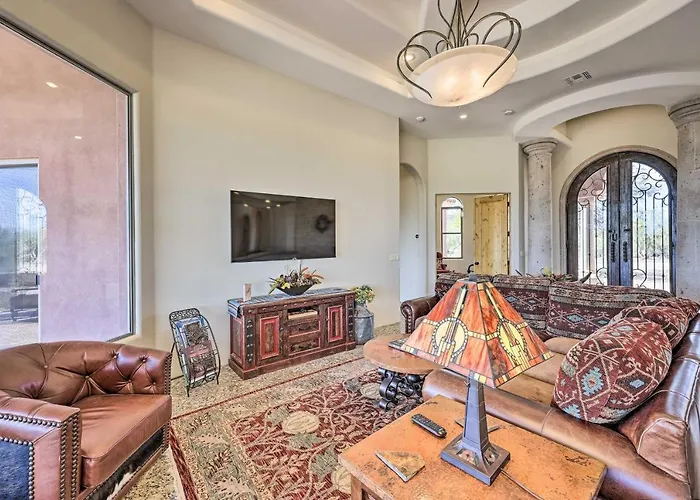 Backyard Oasis! Mtn-view Family Gem In * Scottsdale