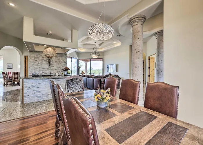 Backyard Oasis! Mtn-view Family Gem In Villa Scottsdale