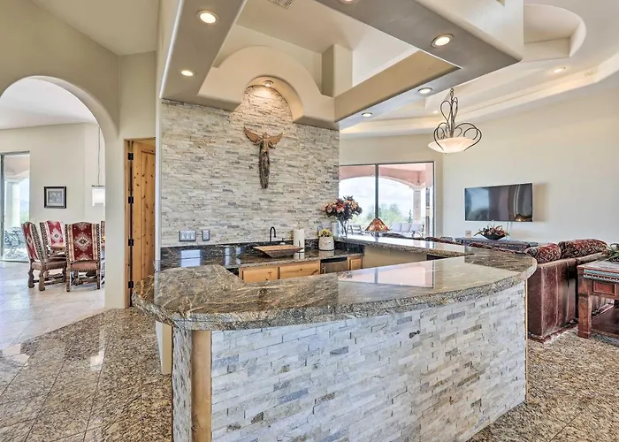 Backyard Oasis! Mtn-view Family Gem In Villa *