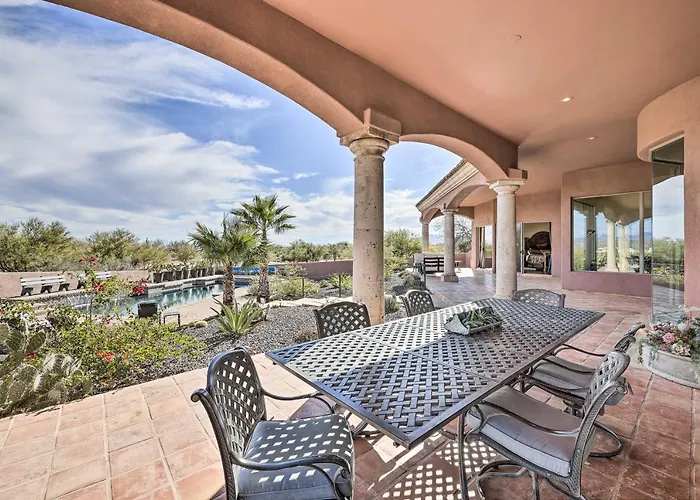 Villa Backyard Oasis! Mtn-view Family Gem In