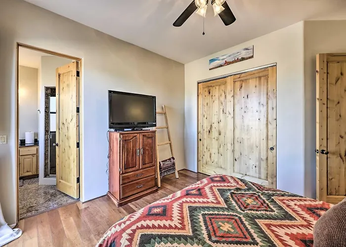 Backyard Oasis! Mtn-view Family Gem In *