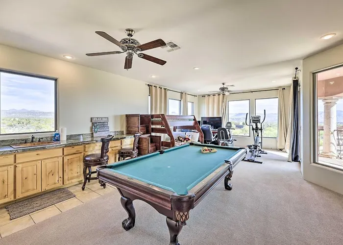 Backyard Oasis! Mtn-view Family Gem In *
