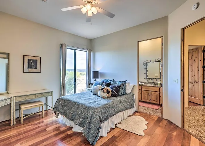 Backyard Oasis! Mtn-view Family Gem In *