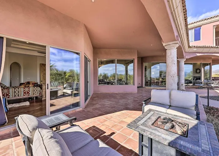 Backyard Oasis! Mtn-view Family Gem In Villa